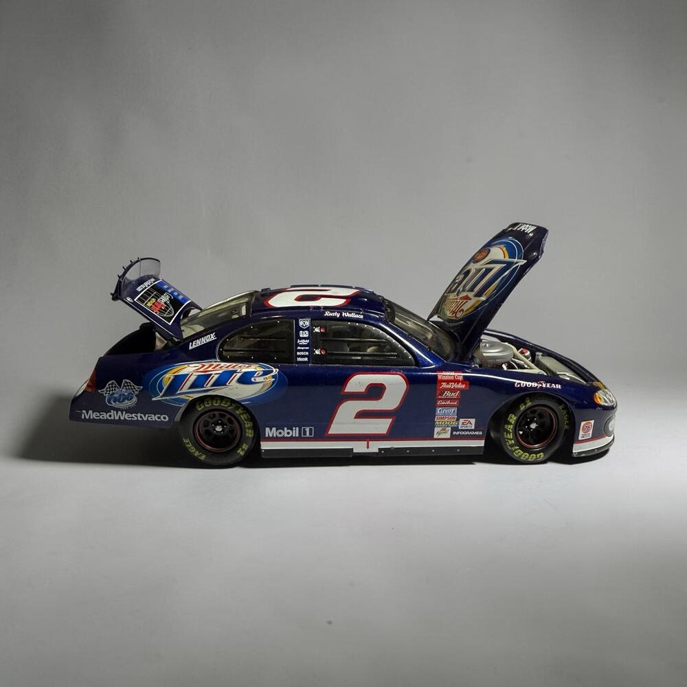 Rusty Wallace #2 Miller Lite 2003 Ford Taurus 1:24 Scale NASCAR Diecast Car